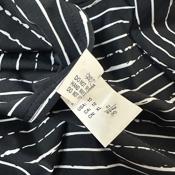 NEW without tags! COCOSHIP Black & White One Piece Backless Sexy Swimsuit XL - Picture 7 of 7